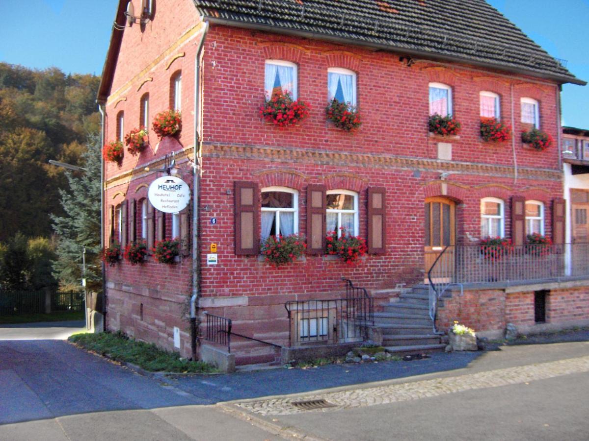 Hotel Heuhof-Breitau Heulager Sontra Exterior foto